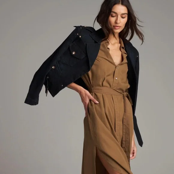 Elegant Tan Midi Dress - Picture 3 of 8